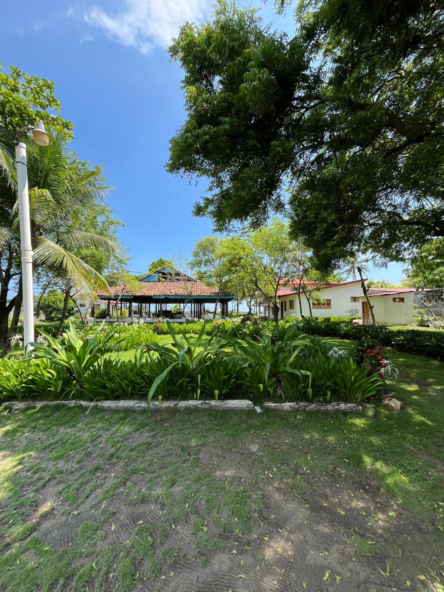 Casa De Playa Los Moncada León 外观 照片
