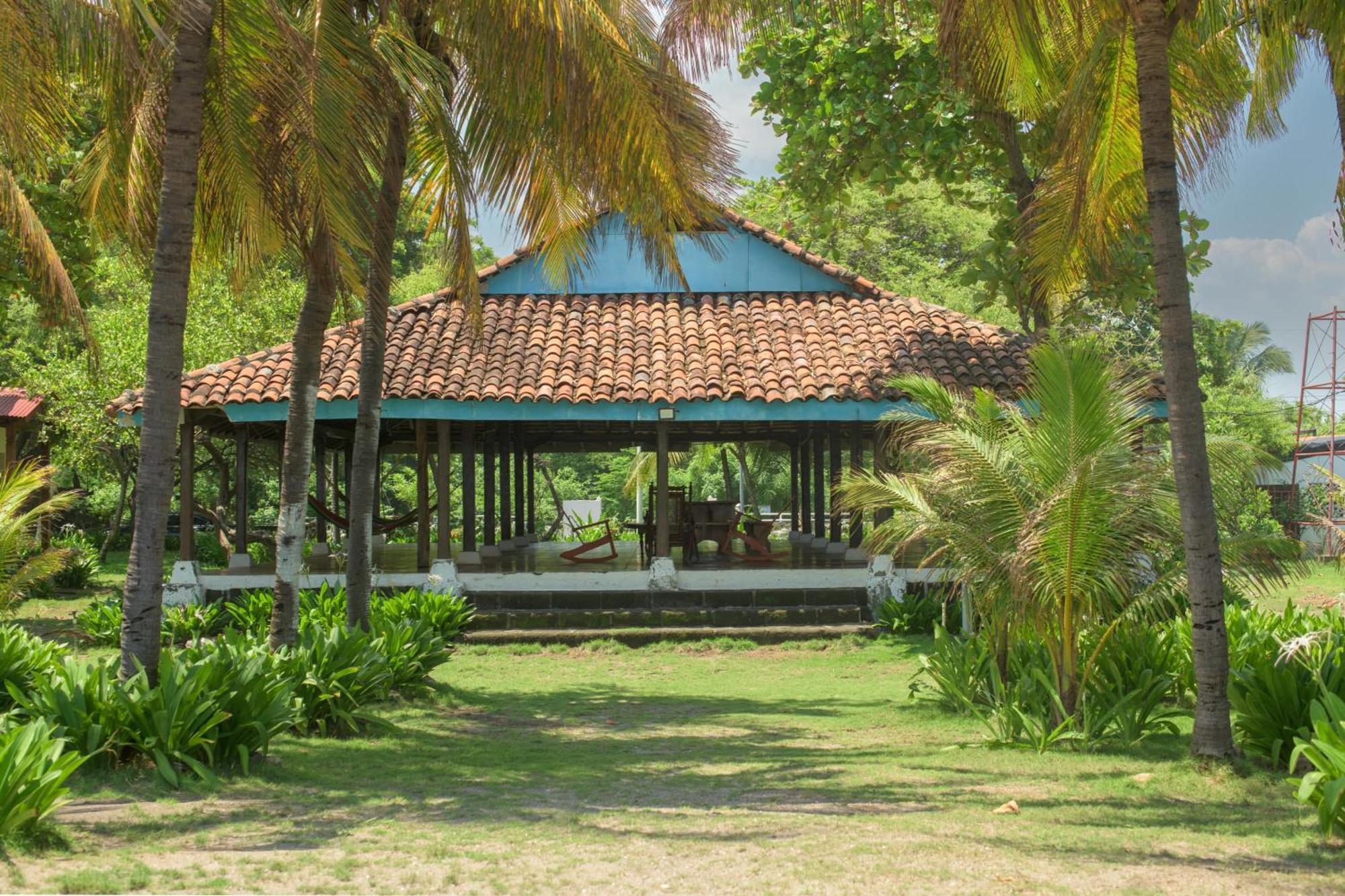 Casa De Playa Los Moncada León 外观 照片